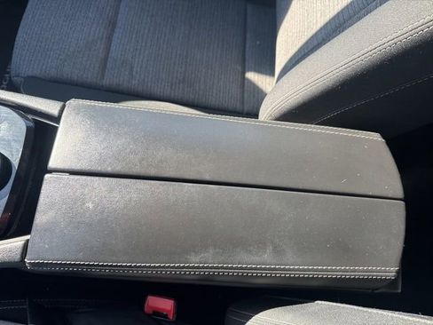 Used 2021 Nissan Rogue SV image 22