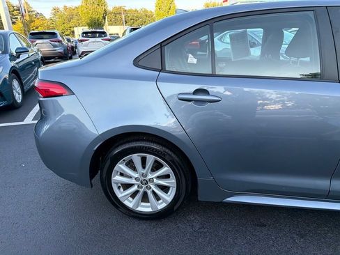 Certified 2024 Toyota Corolla LE w/ LE Premium Package FWD image 4