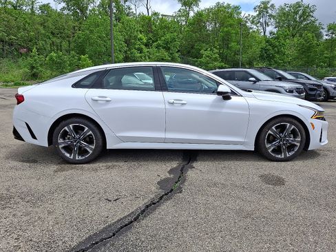 Used 2023 Kia K5 EX w/ EX Premium Package FWD image 7