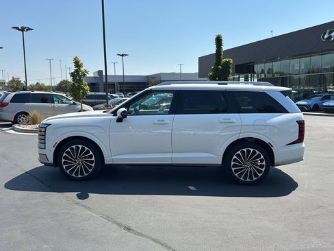 Certified 2026 Hyundai Palisade Calligraphy AWD/4WD image 2
