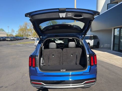 Certified 2023 Kia Sorento SX AWD/4WD image 15