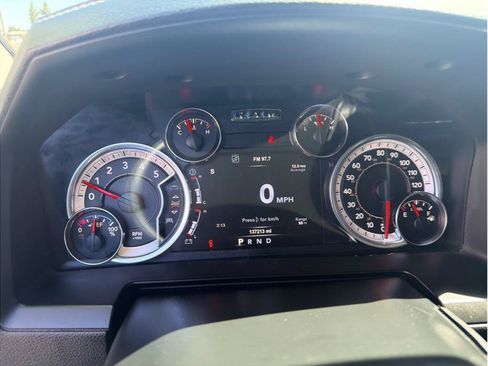 Used 2018 RAM 3500 Laramie w/ Cold Weather Group AWD/4WD image 18