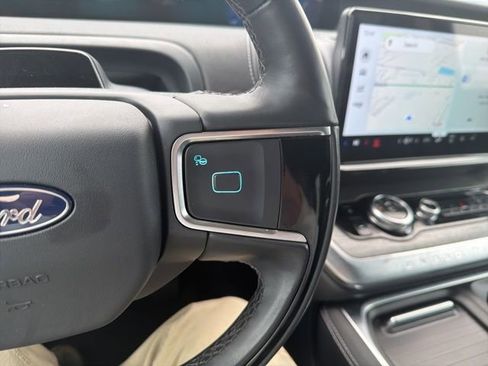 Used 2025 Ford Expedition Max Platinum w/ Driver's Package image 65