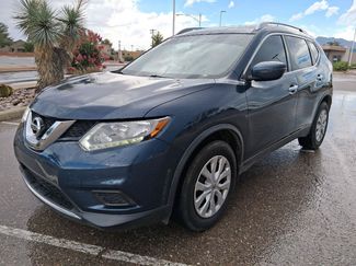 Used 2016 Nissan Rogue S w/ Appearance Package FWD video 1