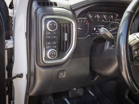 Used 2019 GMC Sierra 1500 SLT w/ SLT Premium Plus Package AWD/4WD image 20