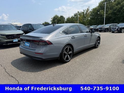 Used 2023 Honda Accord Sport image 6
