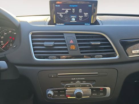 Used 2018 Audi Q3 2.0T Premium Plus image 10