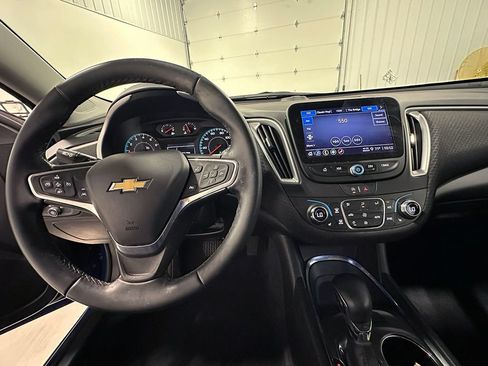 Used 2023 Chevrolet Malibu LT w/ Sport Edition FWD image 37