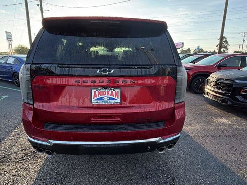 New 2026 Chevrolet Suburban Premier AWD/4WD image 10