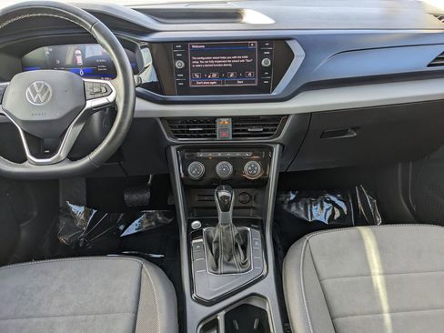 Used 2023 Volkswagen Taos SE image 13