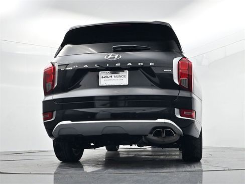 Used 2022 Hyundai Palisade Limited image 44