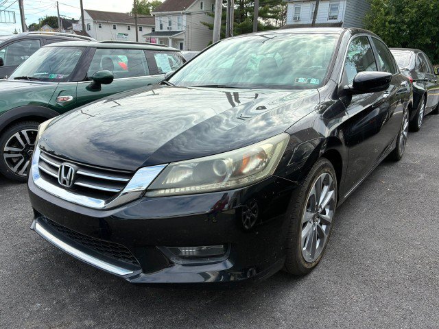Used 2014 Honda Accord Sport image 2