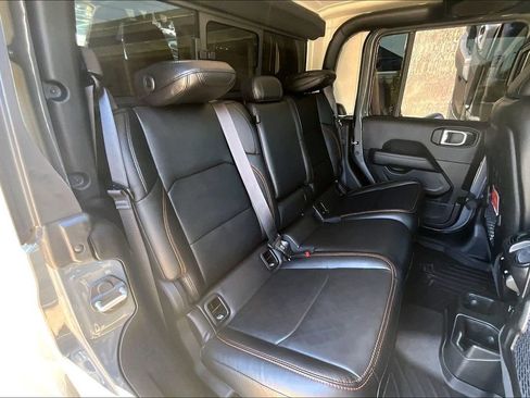 Used 2023 Jeep Gladiator Mojave w/ LED Lighting Group AWD/4WD image 20
