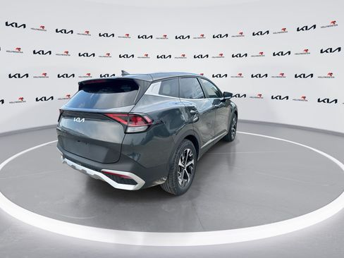 Certified 2024 Kia Sportage EX FWD image 8