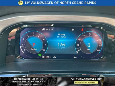 New 2026 Volkswagen Atlas Cross Sport SE image 8