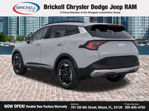 Used 2026 Kia Sportage EX w/ EX Panoramic Sunroof Package AWD/4WD image 3