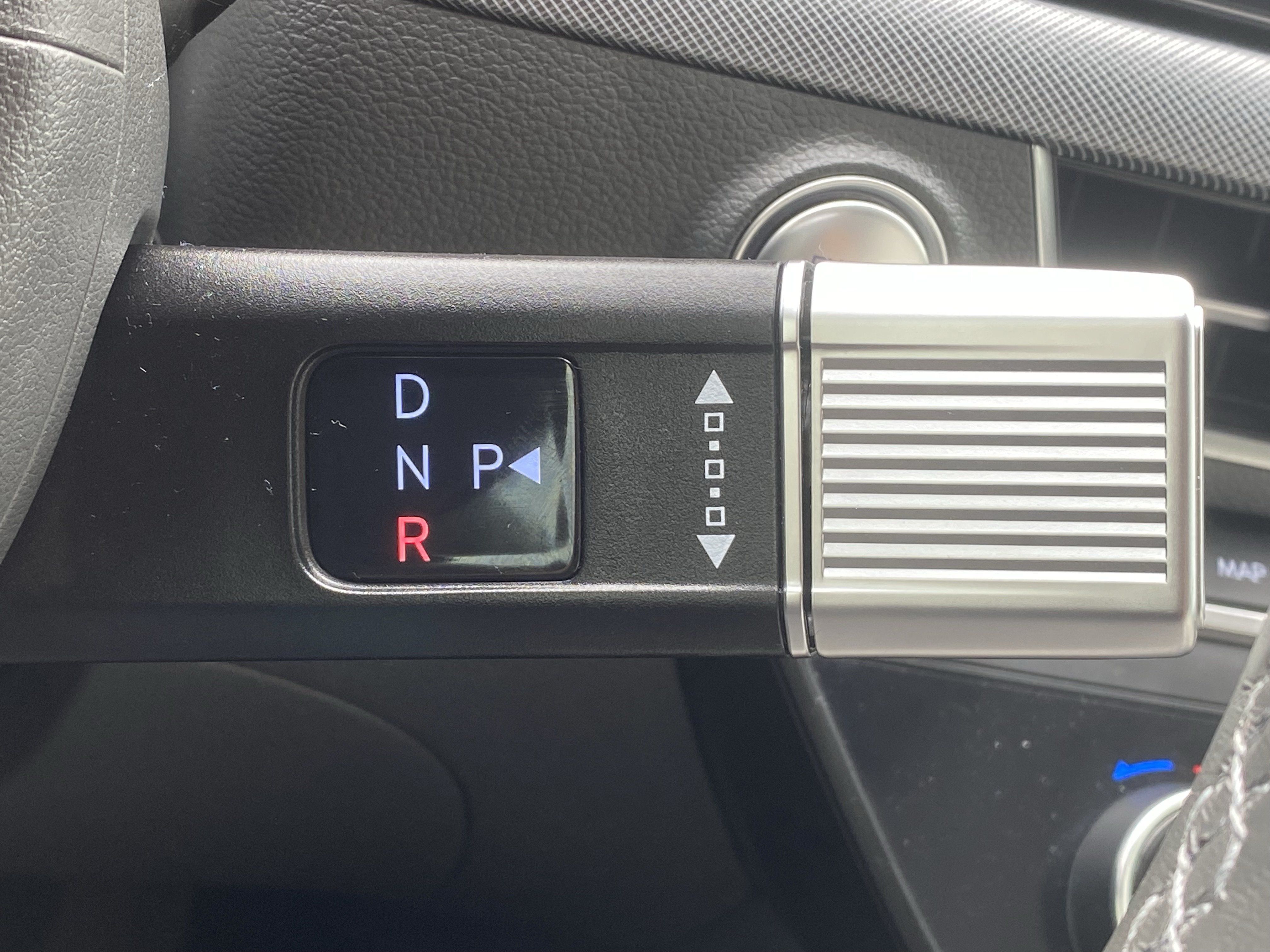 Used 2025 Hyundai Sonata SEL FWD image 30