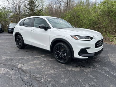New 2026 Honda HR-V Sport image 1