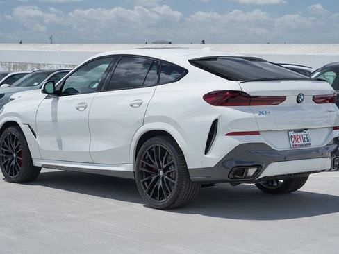 New 2027 BMW X6 xDrive40i AWD/4WD image 7