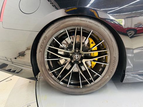 Used 2018 Nissan GT-R Premium AWD/4WD image 13
