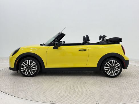 Certified 2025 MINI Cooper S FWD image 2