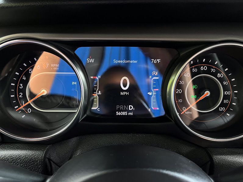 Used 2020 Jeep Gladiator Sport w/ Quick Order Package 24S AWD/4WD image 13