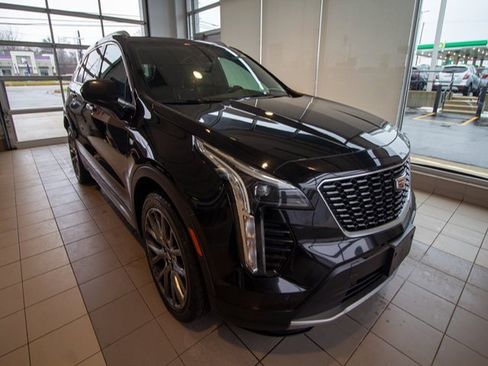 Certified 2019 Cadillac XT4 Premium Luxury image 4
