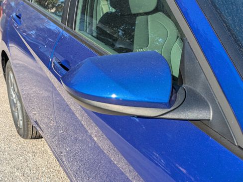 New 2026 Hyundai Elantra Blue image 12