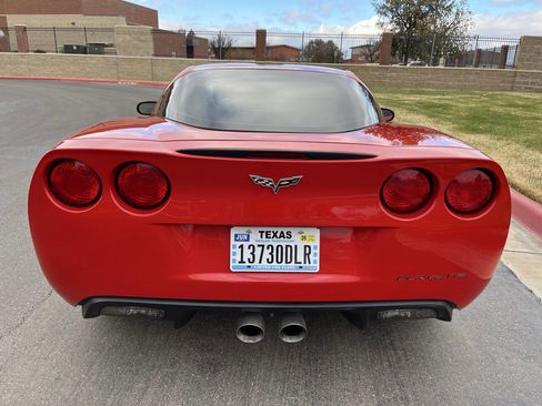 Used 2008 Chevrolet Corvette Coupe w/ Preferred Equipment Group image 4