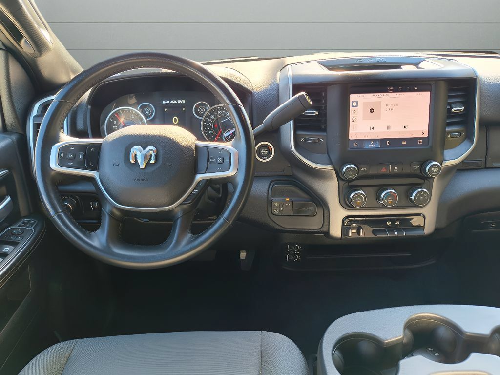 Used 2024 RAM 3500 Big Horn AWD/4WD image 32