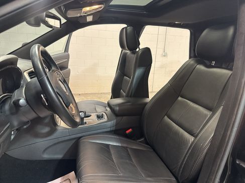 Used 2014 Jeep Grand Cherokee Limited AWD/4WD image 16