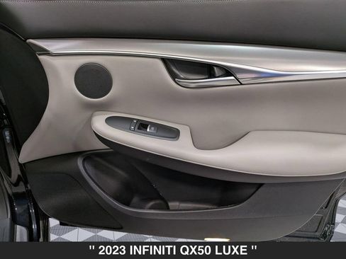 Used 2023 INFINITI QX50 Luxe AWD/4WD image 32