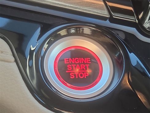 Used 2024 Honda Odyssey Elite image 22