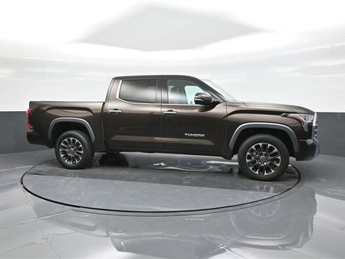 Used 2023 Toyota Tundra Limited image 17
