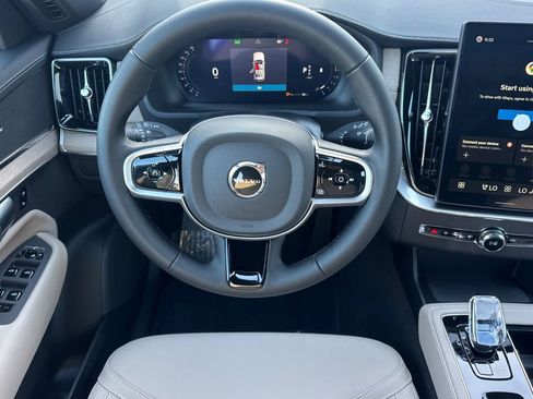 New 2026 Volvo XC90 B5 Core AWD/4WD image 16