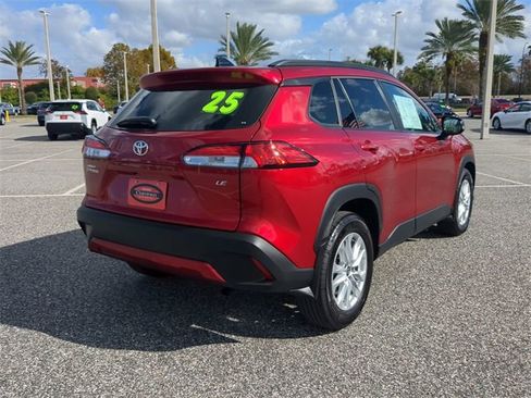 Certified 2025 Toyota Corolla Cross LE image 4