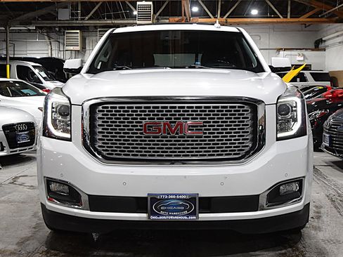 Used 2016 GMC Yukon Denali w/ Open Road Package image 2
