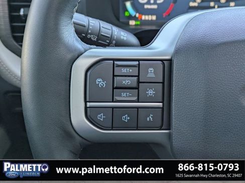 Used 2023 Ford Expedition Limited image 26