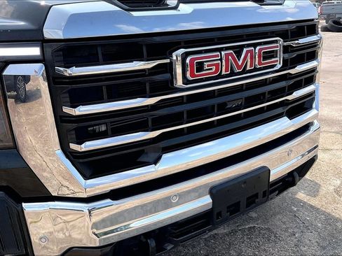 Used 2024 GMC Sierra 2500 SLT w/ Texas SLT Premium Package AWD/4WD image 34