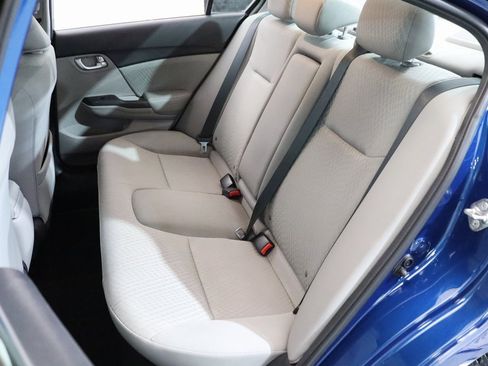 Used 2015 Honda Civic EX image 9