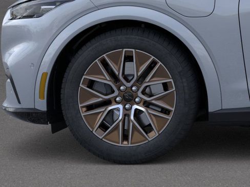 New 2025 Ford Mustang Mach-E Premium image 20