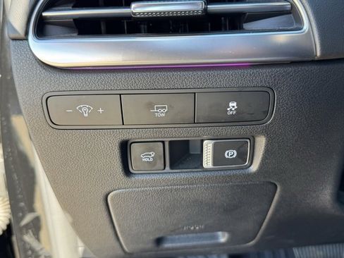Used 2025 Hyundai Palisade Calligraphy image 19
