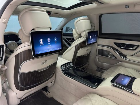 Used 2024 Mercedes-Benz Maybach S 680 4MATIC image 13