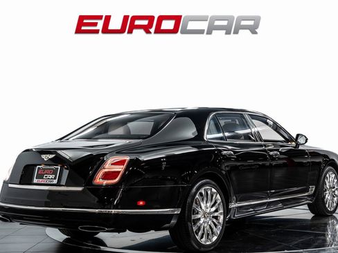 Used 2020 Bentley Mulsanne image 5