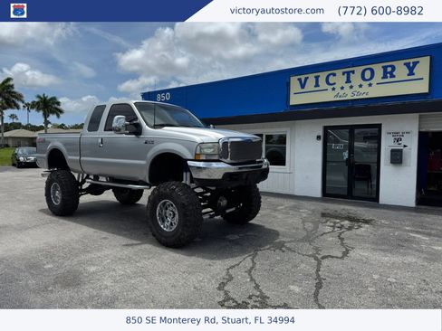 Used 2003 Ford F250 XLT AWD/4WD image 2