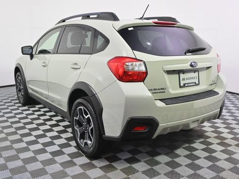 Used 2015 Subaru Crosstrek 2.0i Premium AWD/4WD image 4