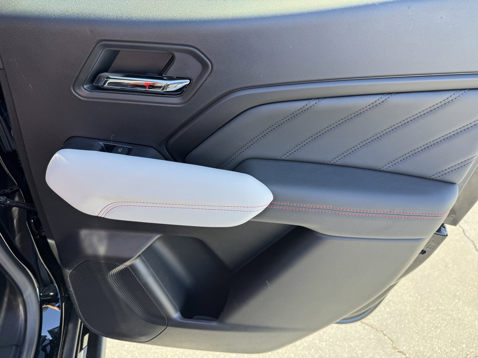 New 2026 GMC Canyon AT4X AWD/4WD image 11