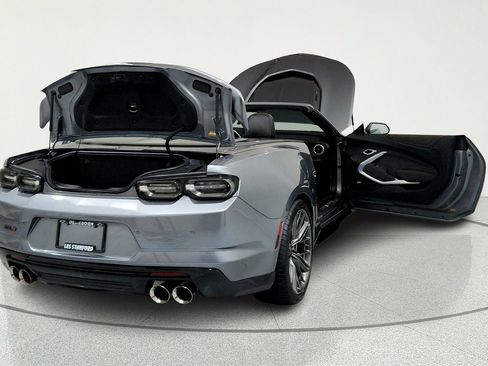 Used 2022 Chevrolet Camaro ZL1 RWD image 12
