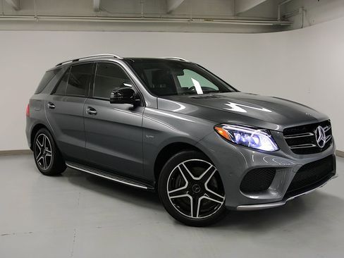 Used 2018 Mercedes-Benz GLE 43 AMG 4MATIC image 8