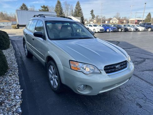 Used 2007 Subaru Outback 2.5i image 5